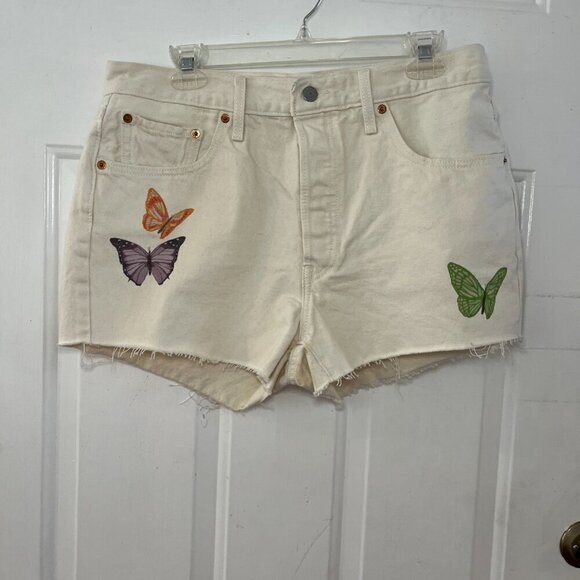 Levi's Plus-Size Cream Butterfly High-Rise Button-Fly Summer/Beach Shorts Sz 32 - Picture 2 of 8